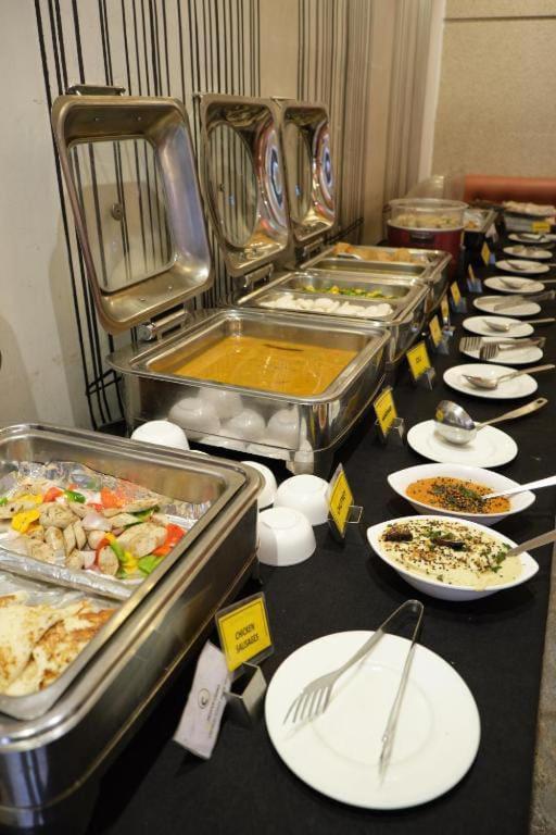 Hotel City Liit Delhi Airport Ню Делхи Екстериор снимка