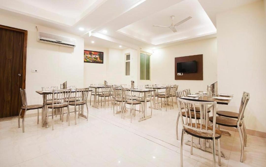 Hotel City Liit Delhi Airport Ню Делхи Екстериор снимка