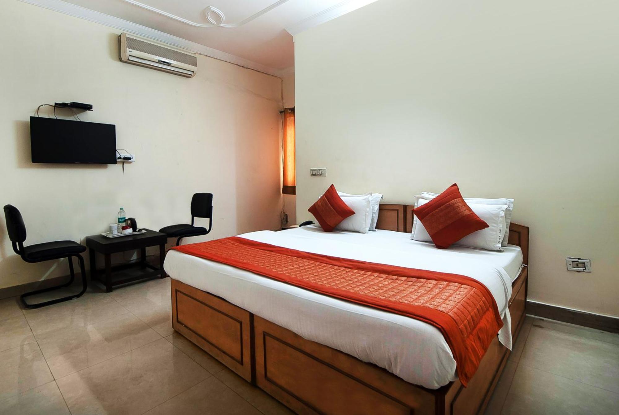 Hotel City Liit Delhi Airport Ню Делхи Екстериор снимка